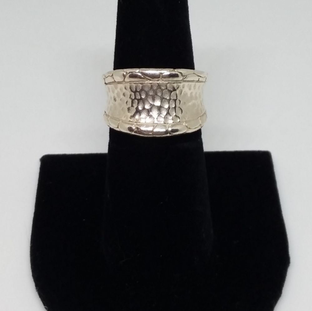 Vintage Sterling Silver Hammered Wide Band Ring
